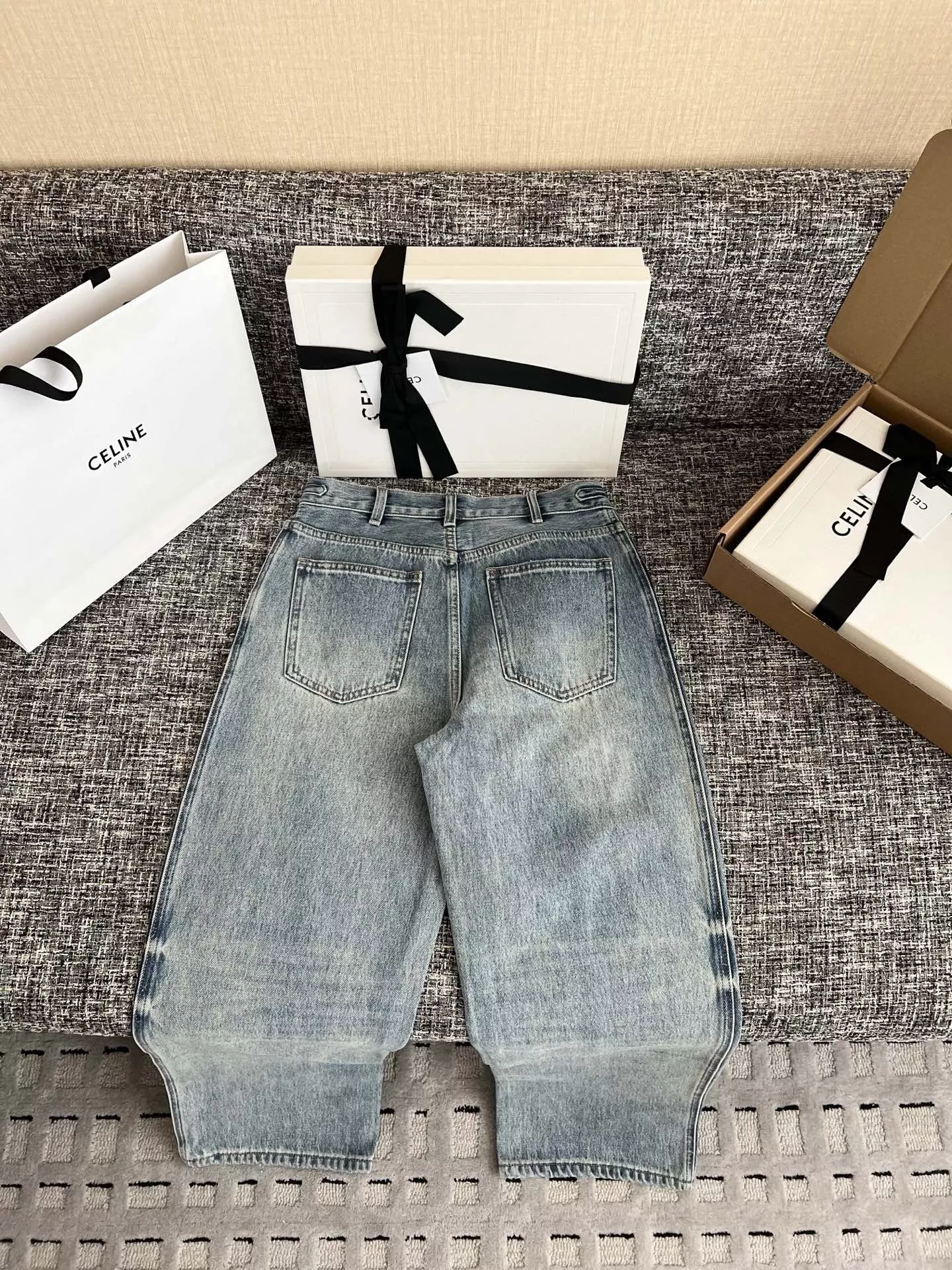 셀린느 워시드 코튼 데님 팬츠 상세 이미지 18