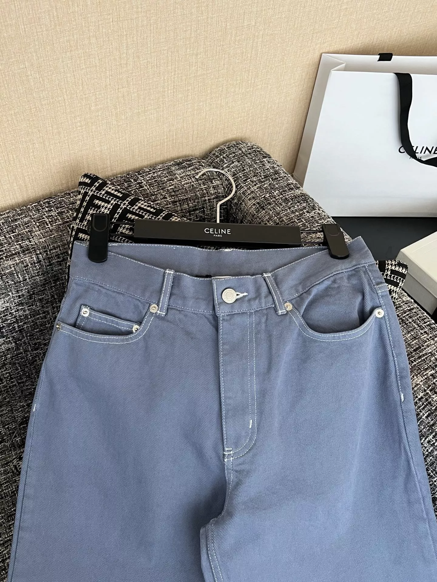 셀린느 워시드 코튼 데님 팬츠 상세 이미지 20
