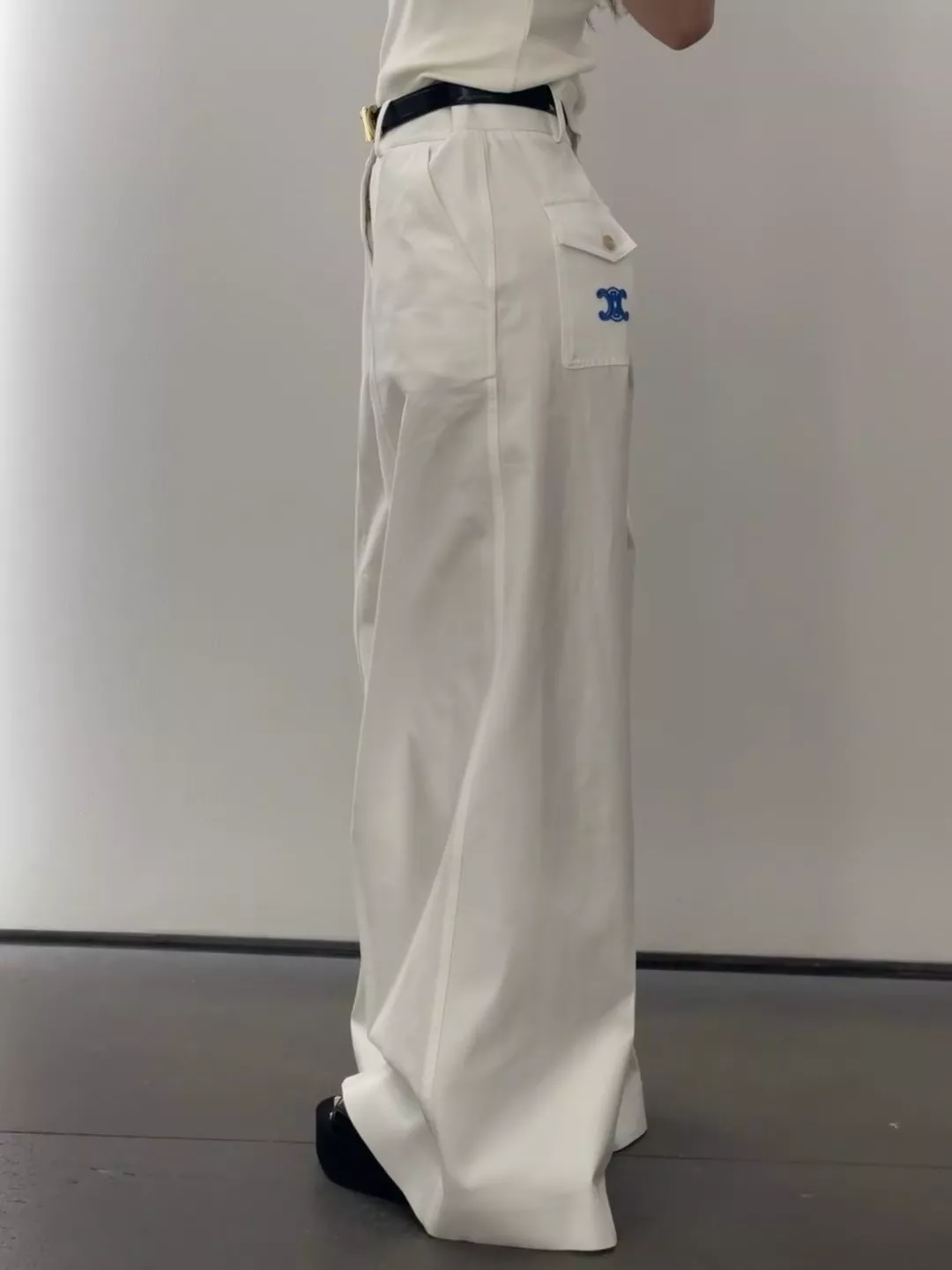 셀린느 와이드 핏 코튼 데님 팬츠 상세 이미지 64