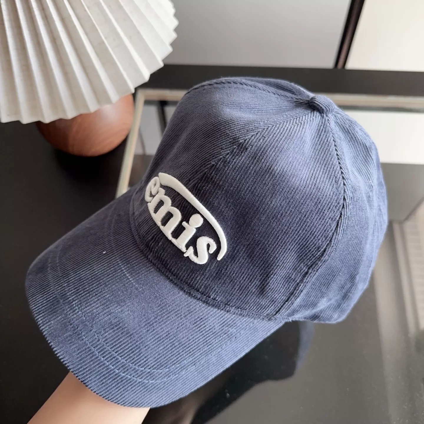 이미스 자수 로고 볼캡 상세 이미지 4
