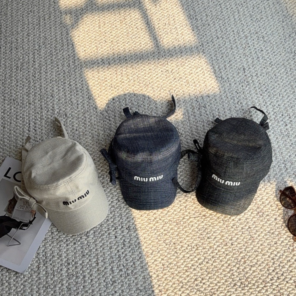 미우미우 리본 장식 자수 로고 리넨 밀리터리캡