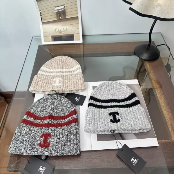 샤넬 로고 니트 비니