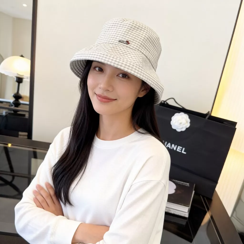샤넬 체크 패턴 리본 버킷햇 상세 이미지 3
