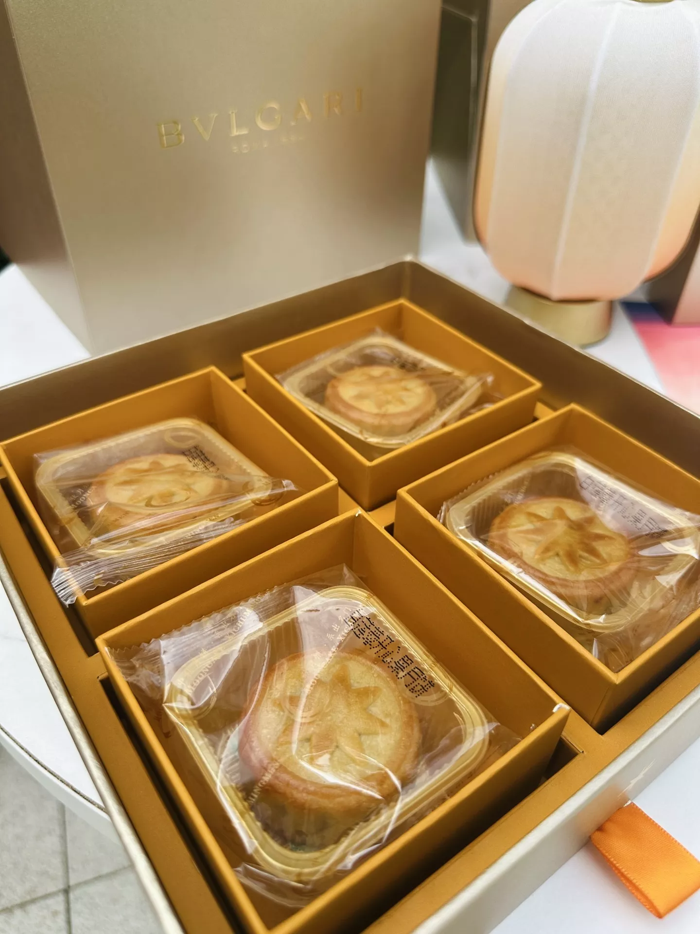 불가리 충전식 무드등 포함 연자용 피스타치오 월병 선물세트 상세 이미지 27