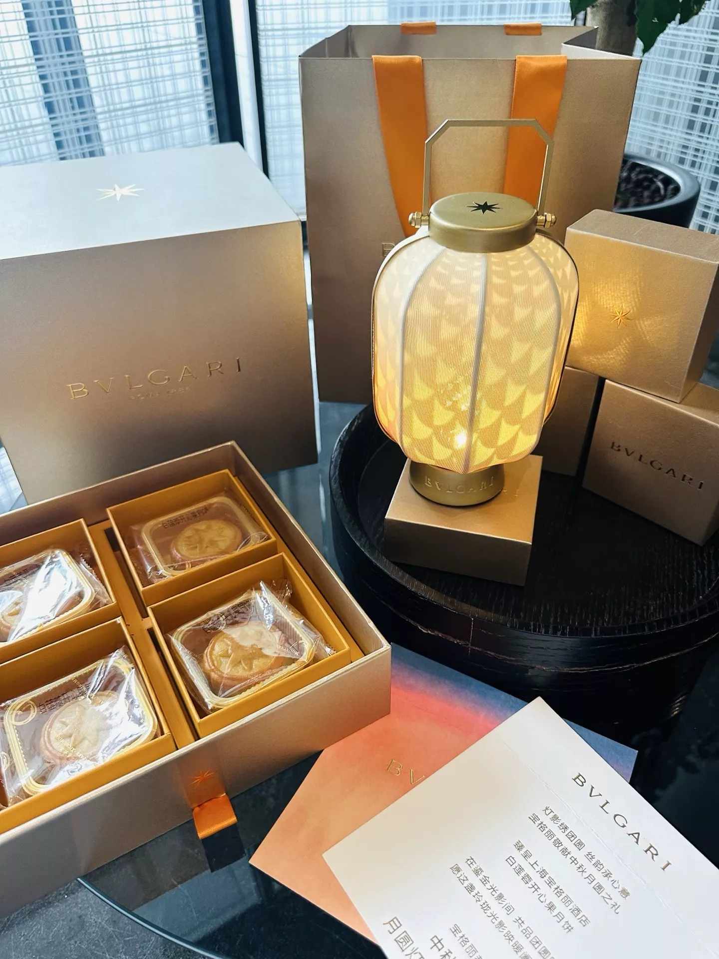 불가리 충전식 무드등 포함 연자용 피스타치오 월병 선물세트 상세 이미지 10