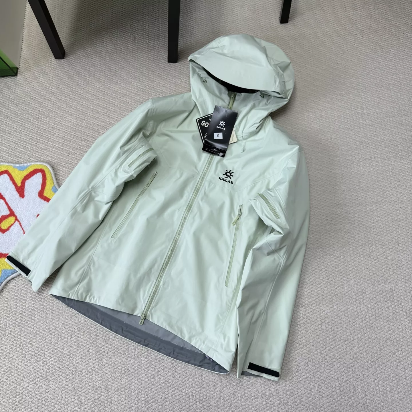 카일라스 고어텍스 방수 방풍 후드 하드쉘 재킷 상세 이미지 5