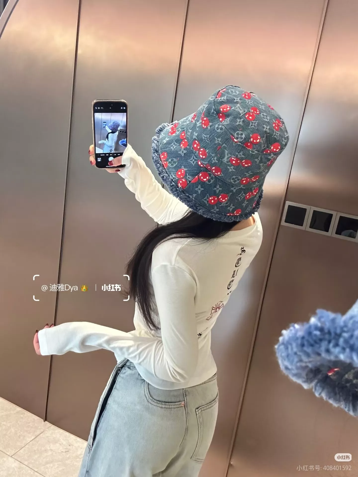 크롬하츠 브이넥 십자 프린트 긴소매 티셔츠 상세 이미지 35
