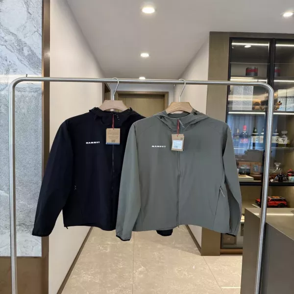 마무트 후드 소프트쉘 재킷