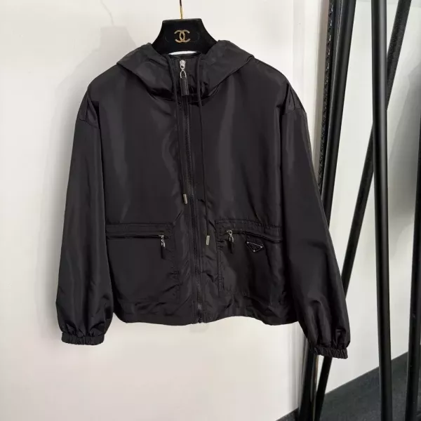 프라다 더블 포켓 지퍼 후드 나일론 재킷