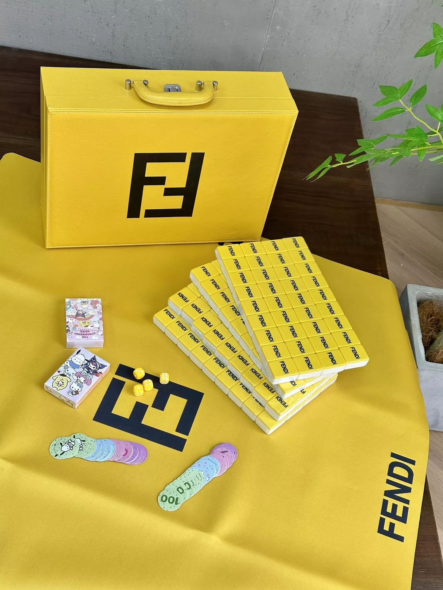 펜디 옐로 프린트 마작 기프트 세트 상세 이미지 17