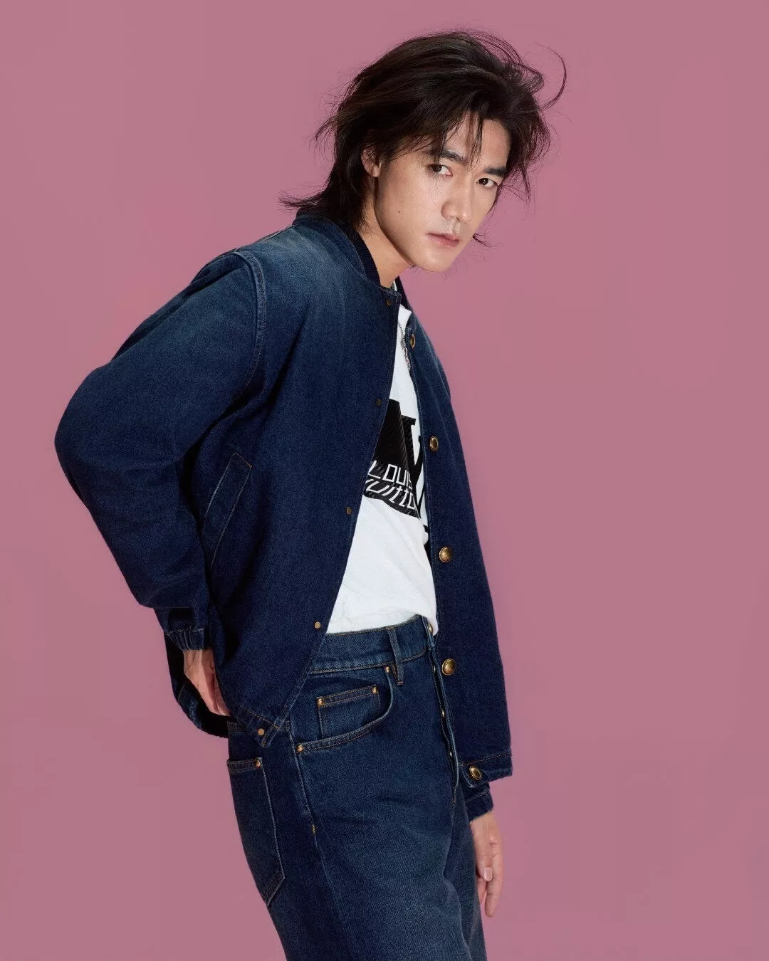 루이비통 블루 워시드 모노그램 버튼 데님 재킷 상세 이미지 27