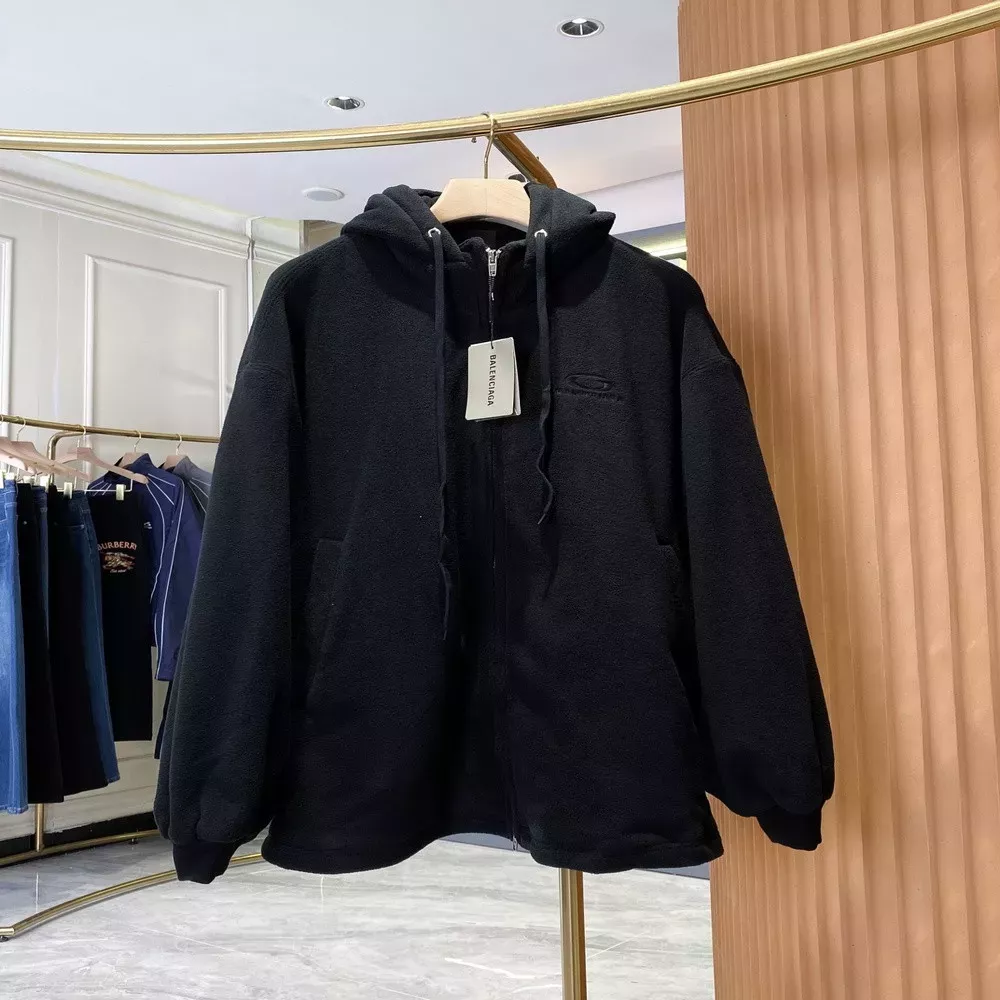 발렌시아가 자수 투웨이 지퍼 후드 플리스 재킷