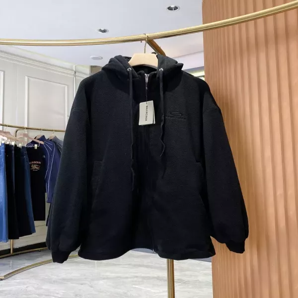 발렌시아가 자수 투웨이 지퍼 후드 플리스 재킷