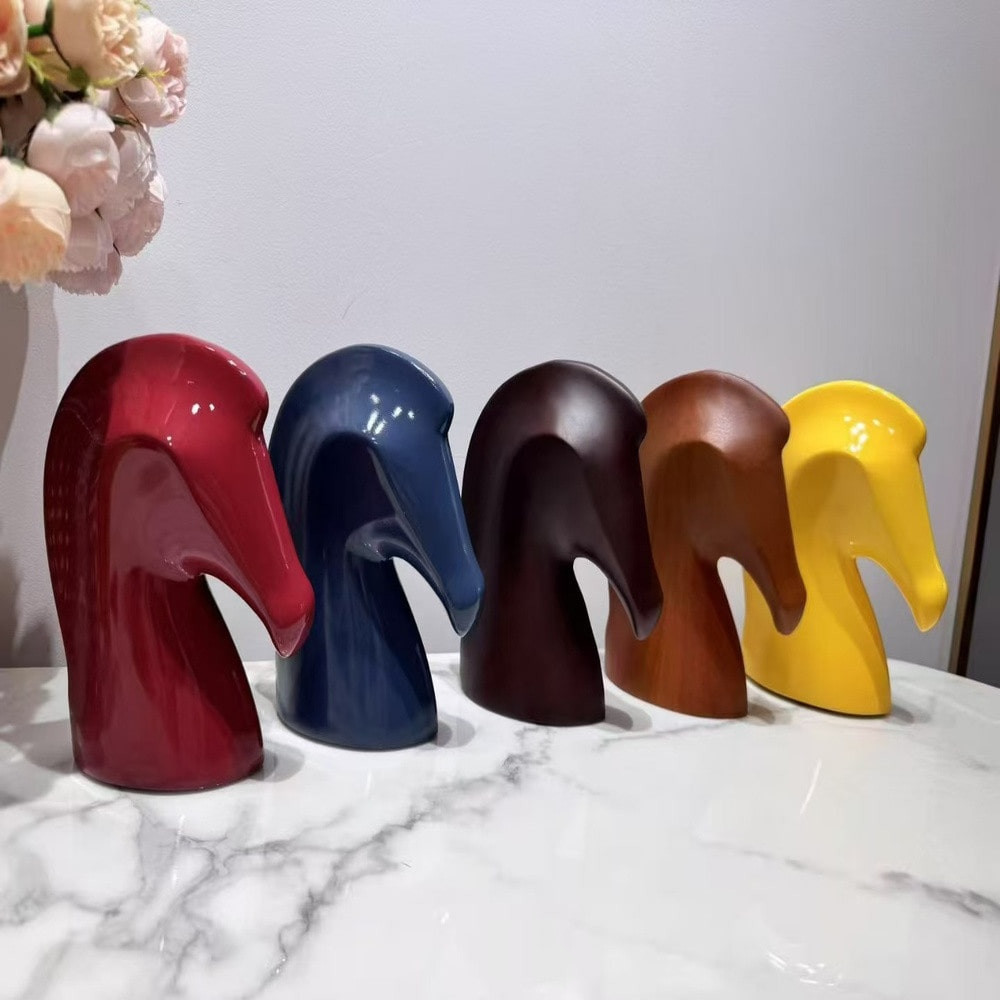 에르메스 말머리 우드 래커 장식 오브제