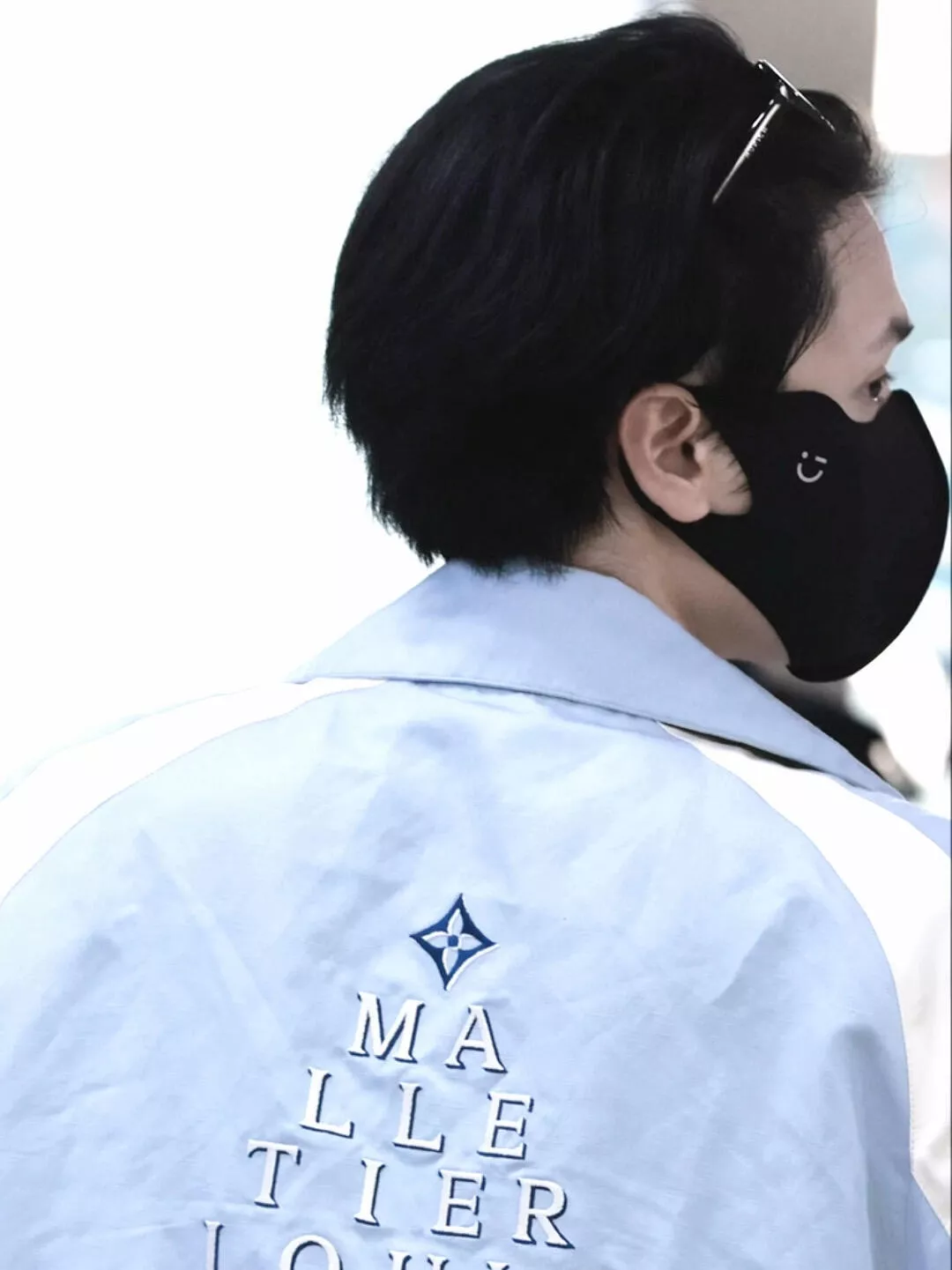 루이비통 실크 혼방 스카잔 집업 재킷 상세 이미지 25