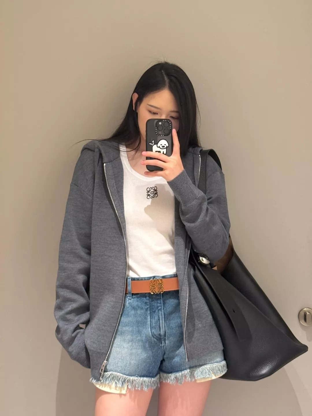 로에베 아나그램 엠보싱 자수 집업 후드 티셔츠 상세 이미지 21