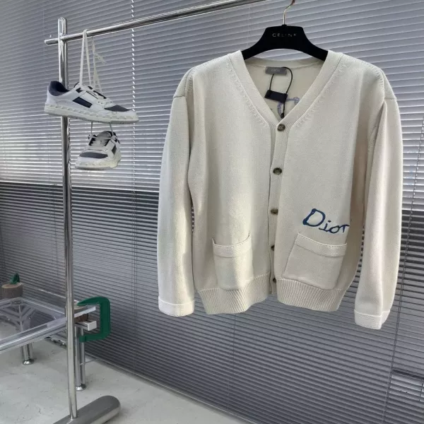 디올 자수 코튼 혼방 버튼 가디건