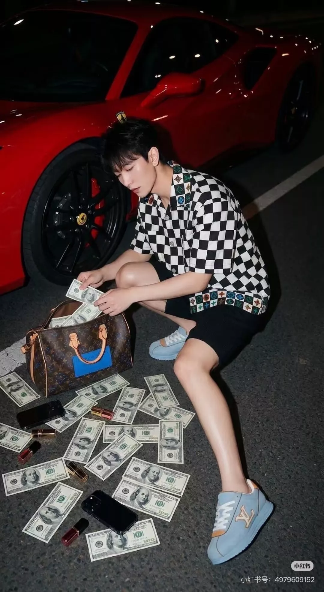 루이비통 체커보드 로고 프린트 반소매 셔츠 상세 이미지 10