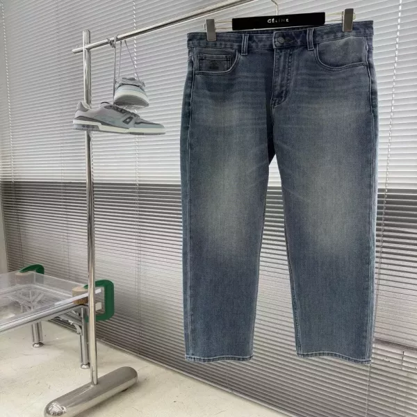 브루넬로쿠치넬리 슬림핏 워싱 데님 팬츠
