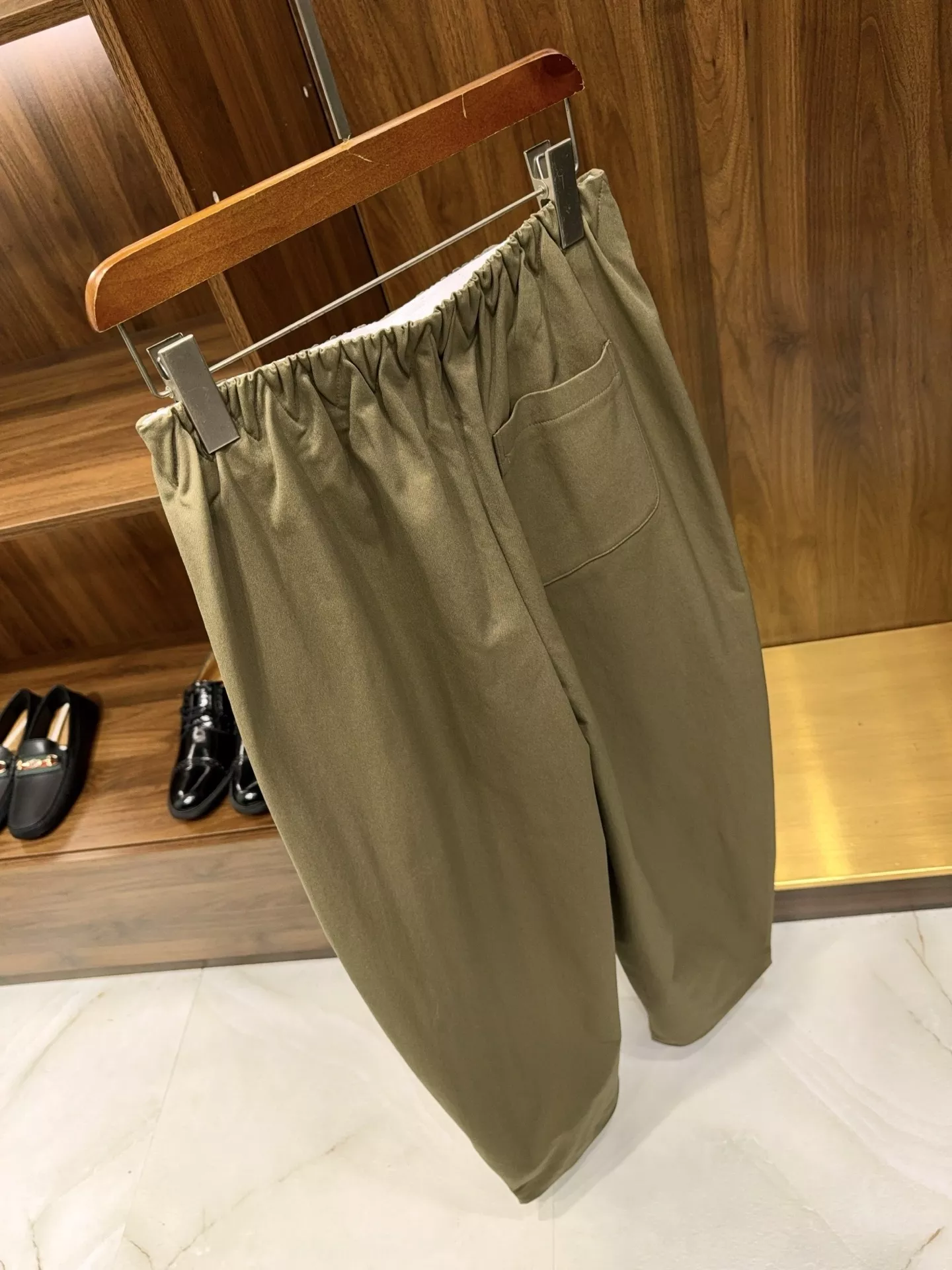 브리오니 코튼 라이오셀 밴딩 캐주얼 팬츠 상세 이미지 18