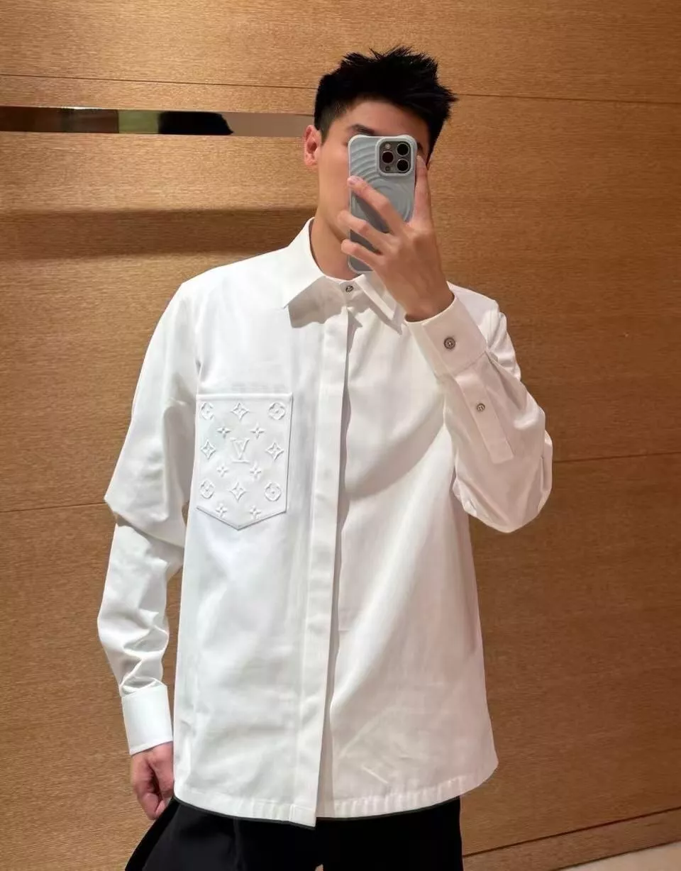 루이비통 엠보 포켓 새틴 코튼 셔츠 상세 이미지 16