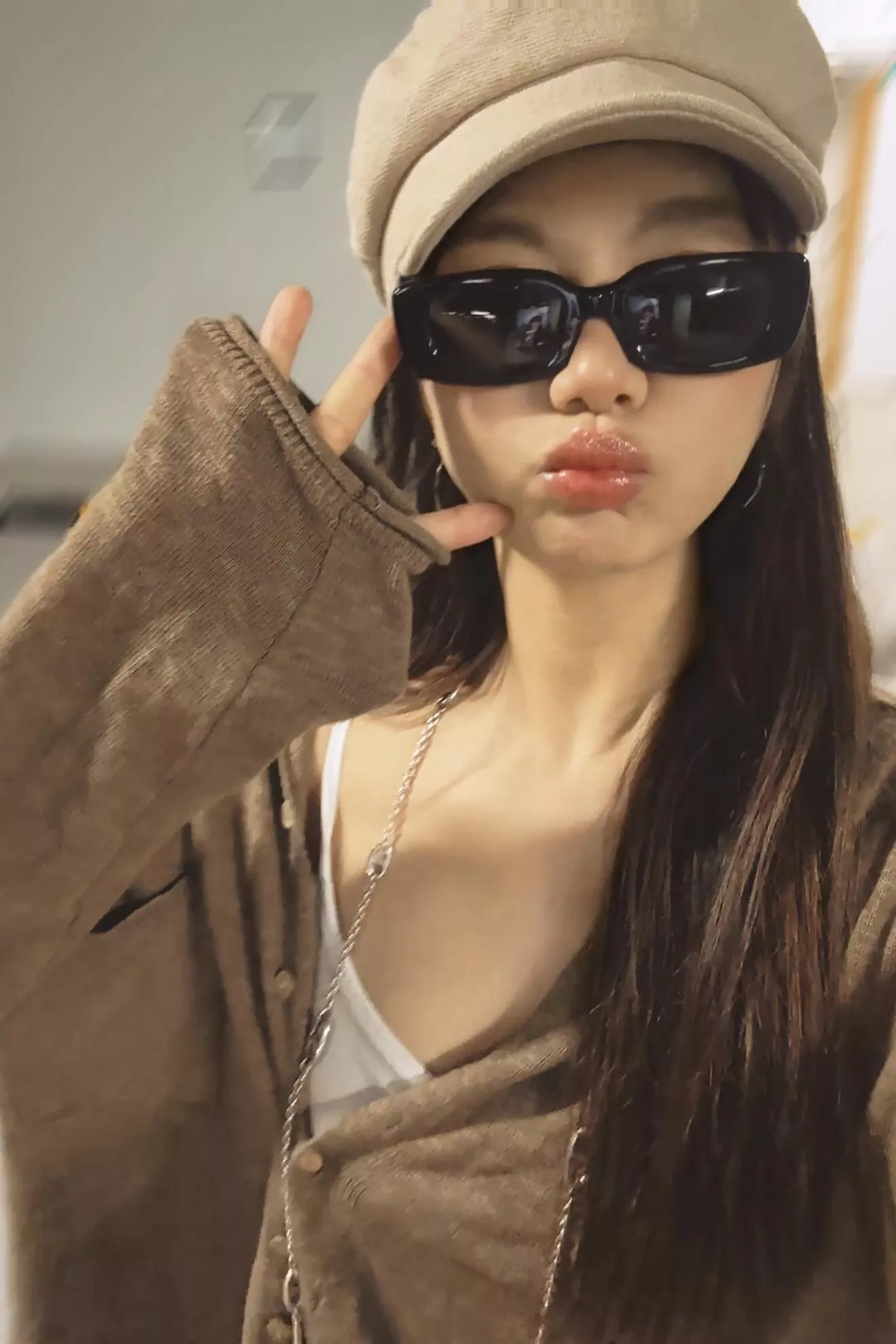루이비통 멀티그램 장식 캣아이 선글라스 상세 이미지 20