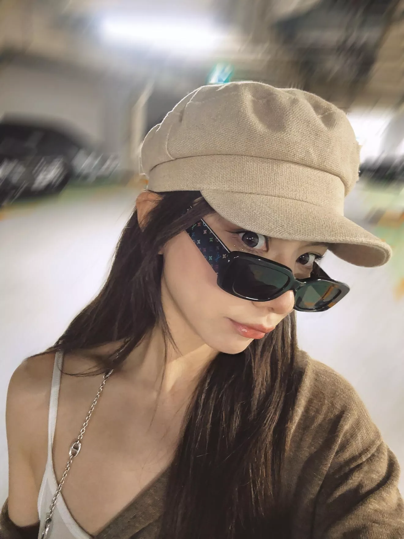 루이비통 멀티그램 장식 캣아이 선글라스 상세 이미지 18