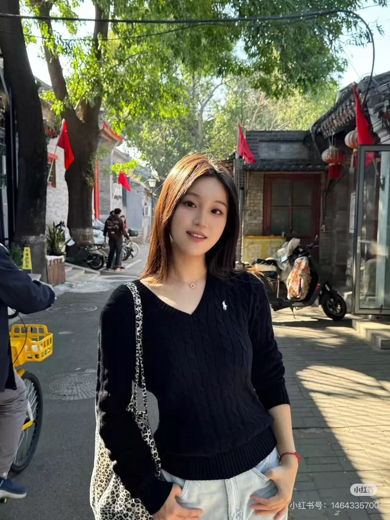 랄프로렌 꽈배기 브이넥 슬림핏 니트 상세 이미지 16