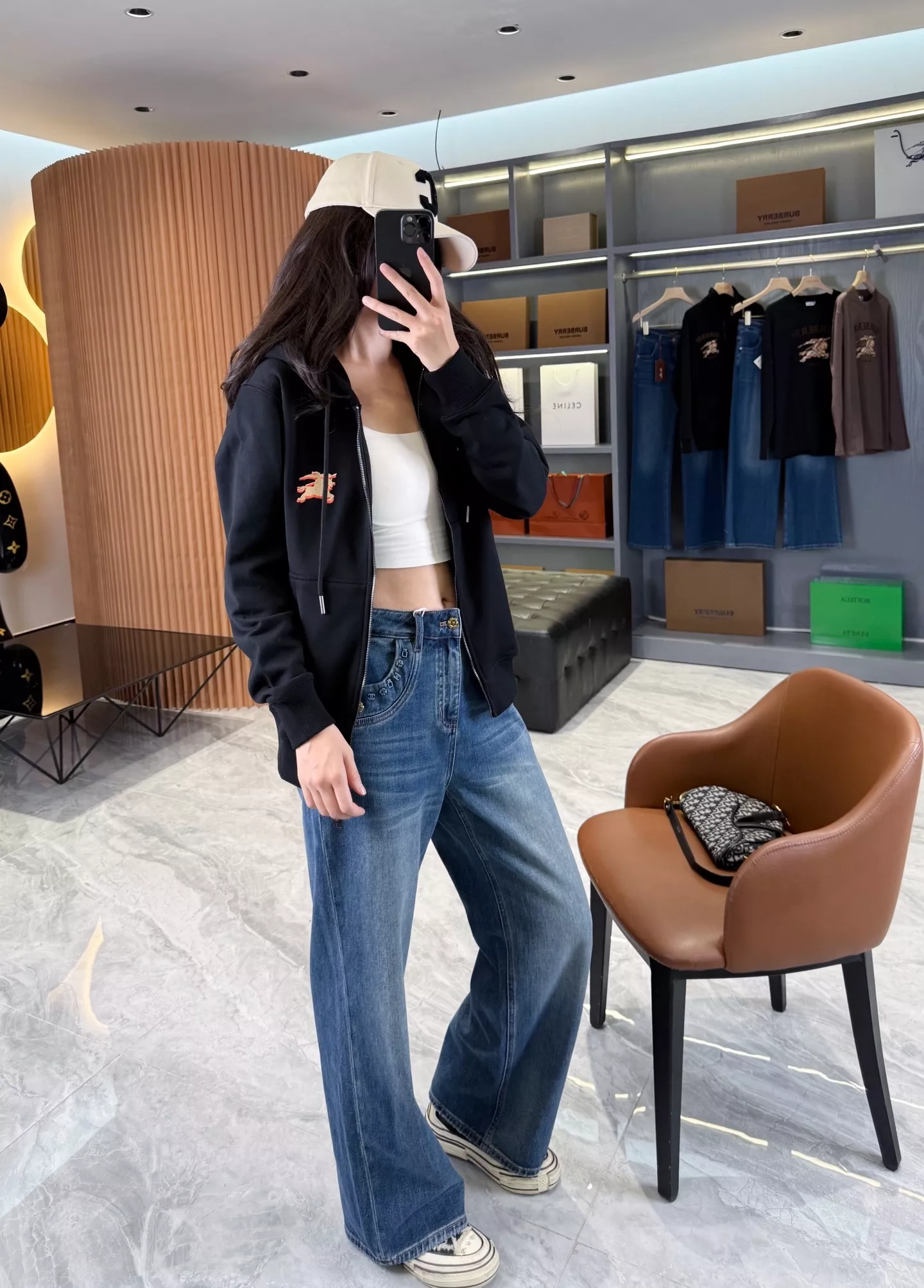샤넬 산뜻 워시드 와이드 데님 팬츠 상세 이미지 41