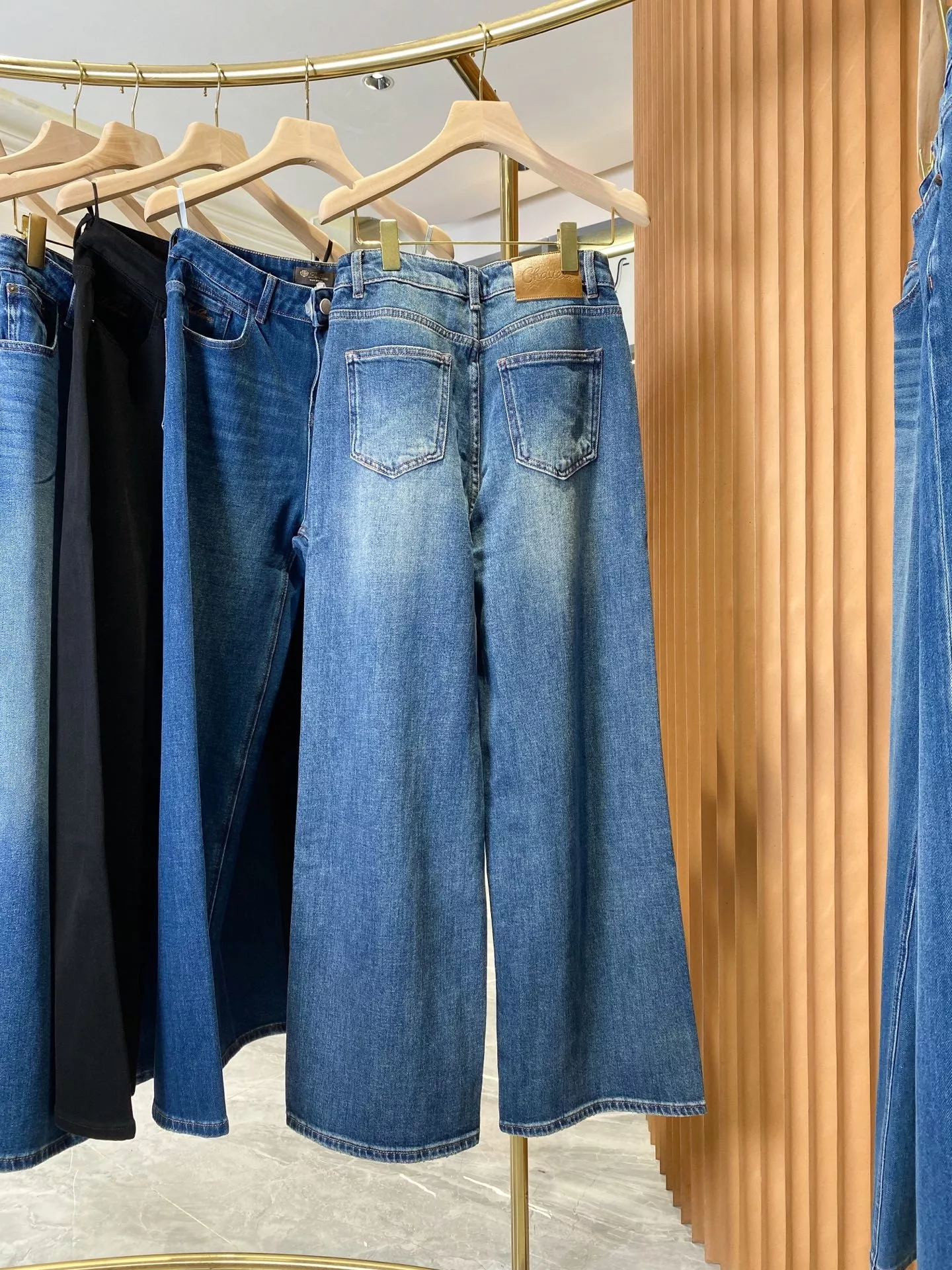 샤넬 산뜻 워시드 와이드 데님 팬츠 상세 이미지 8
