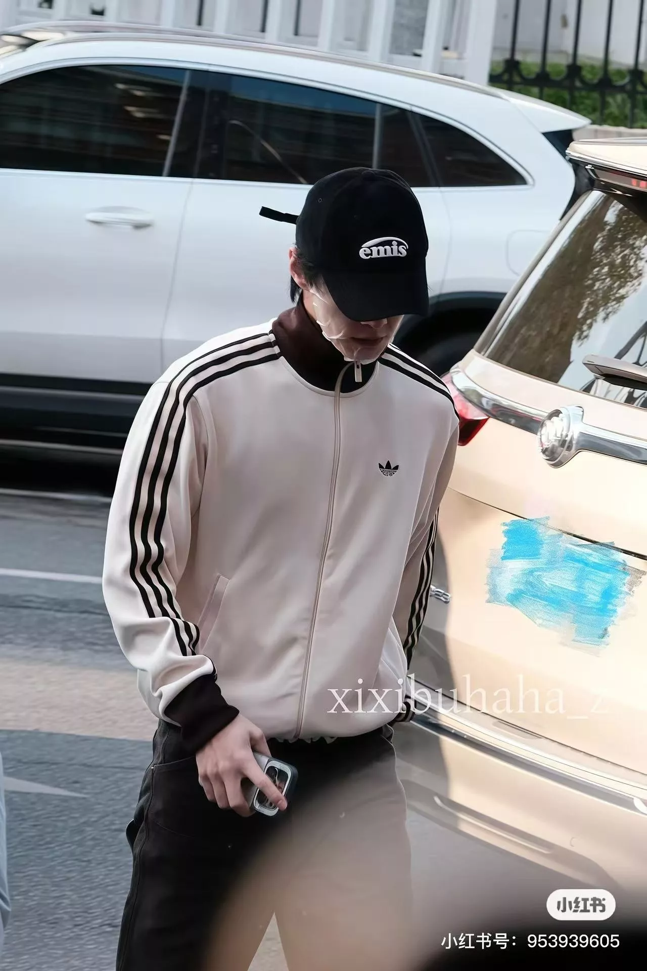 아디다스 삼선 자수 로고 더블지퍼 재킷 상세 이미지 28