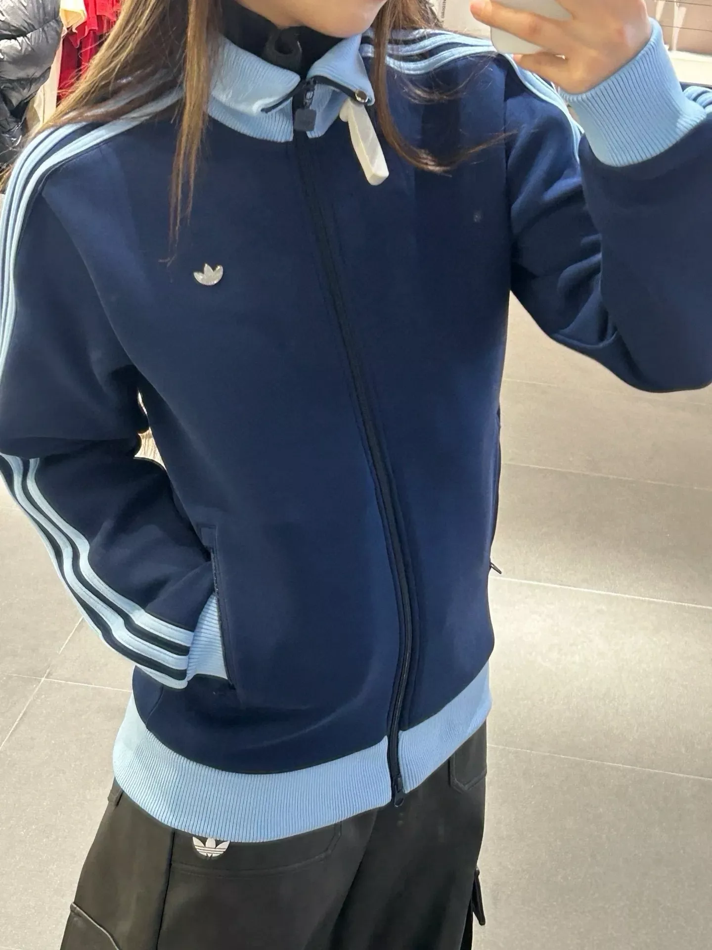 아디다스 스탠드 칼라 자카드 집업 재킷 상세 이미지 12