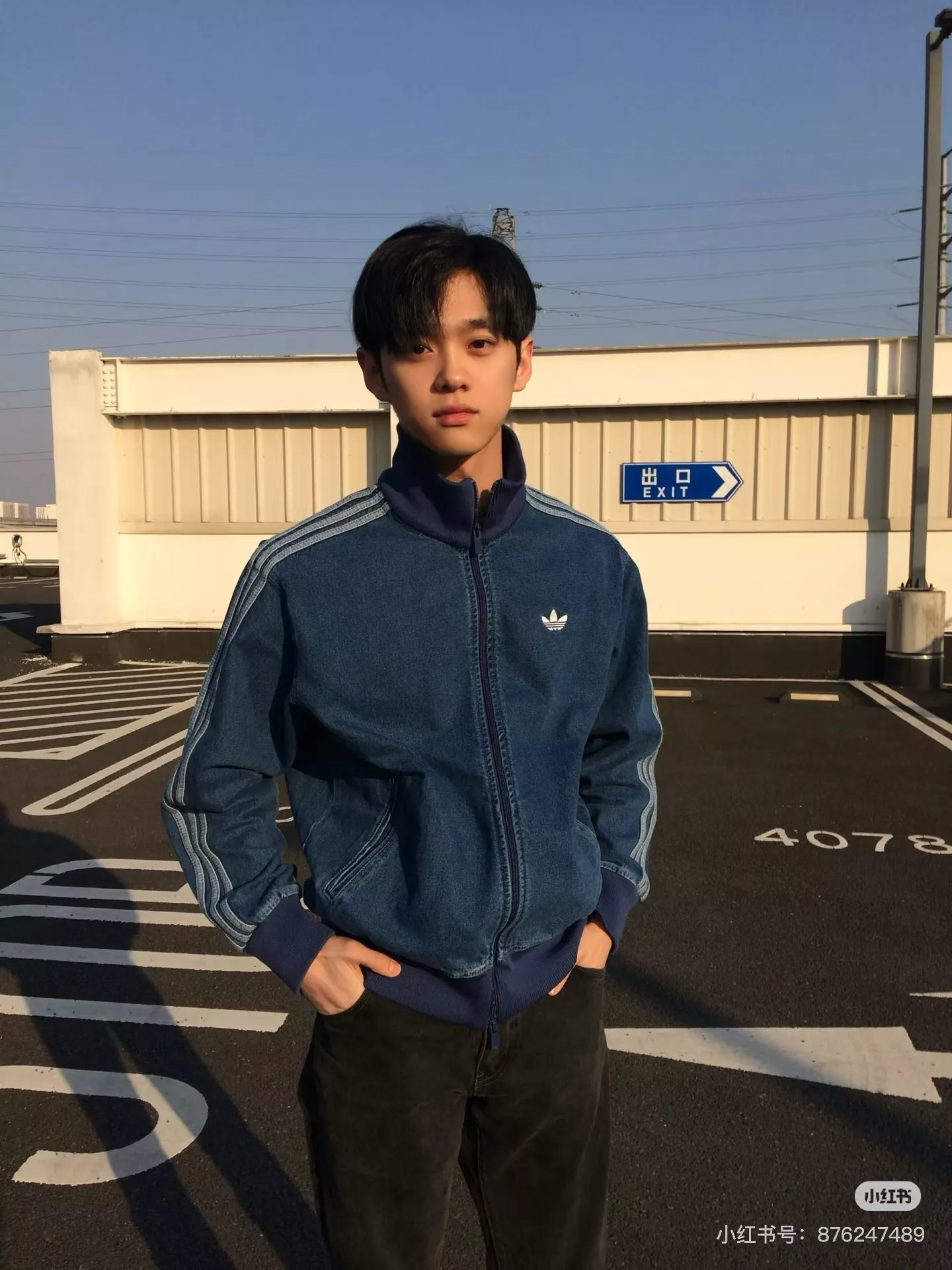 아디다스 워싱 데님 하이넥 집업 재킷 상세 이미지 21