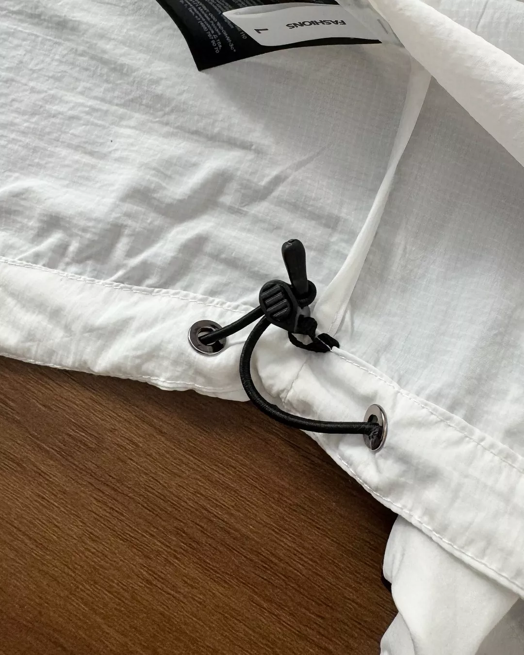 온러닝 배색 압착 경량 후드 재킷 상세 이미지 22