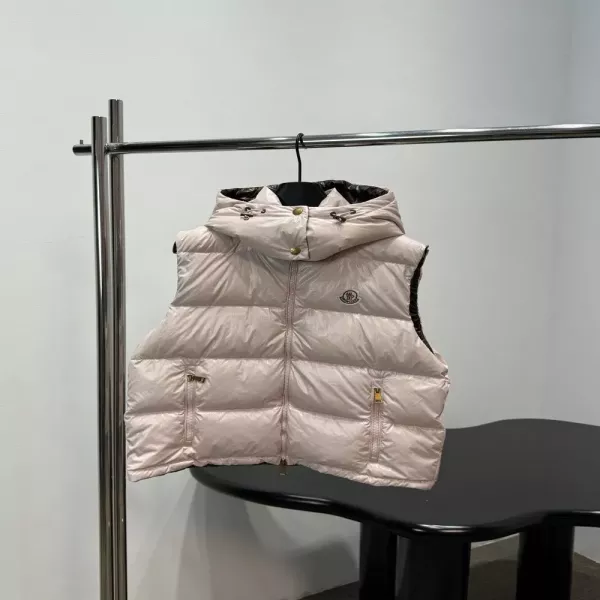 몽클레어 광택 나일론 후드 패딩 조끼