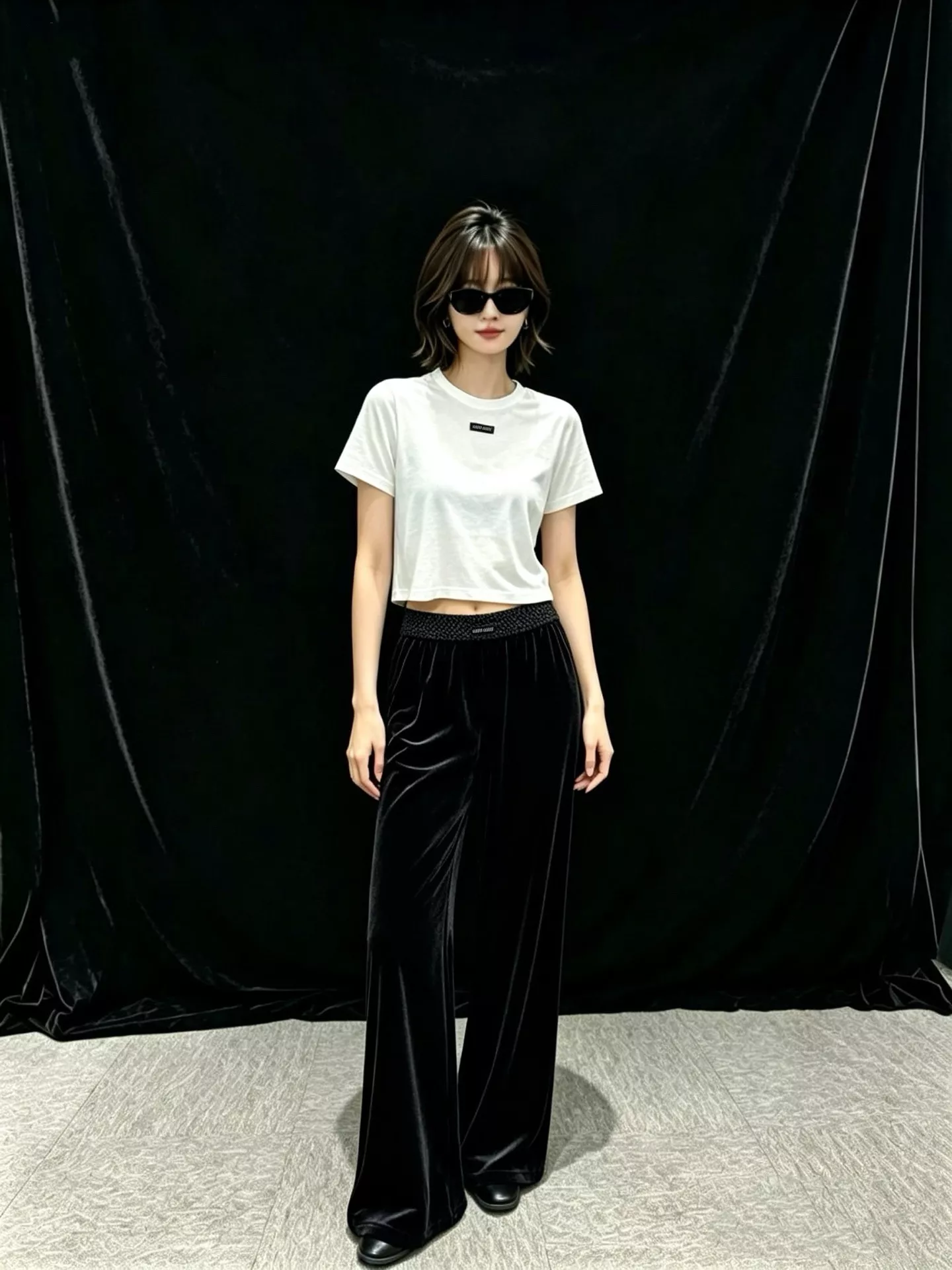 미우미우 로고 허리밴드 실크혼방 벨벳 팬츠 상세 이미지 10