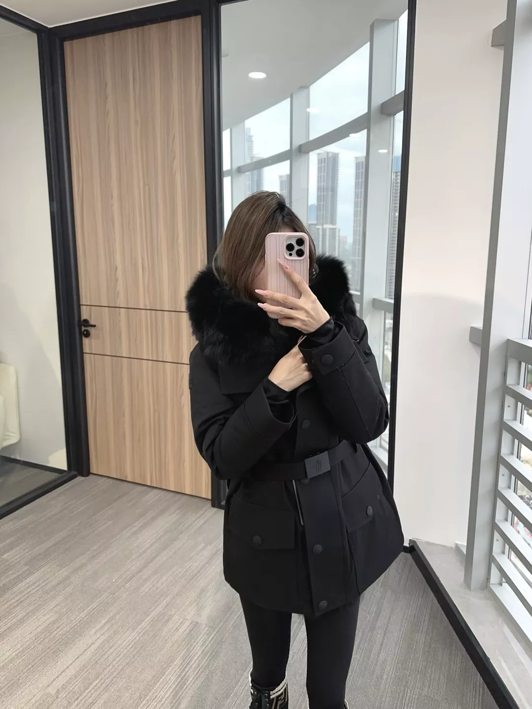 몽클레어 폭스퍼 후드 방수 미들 패딩 상세 이미지 50