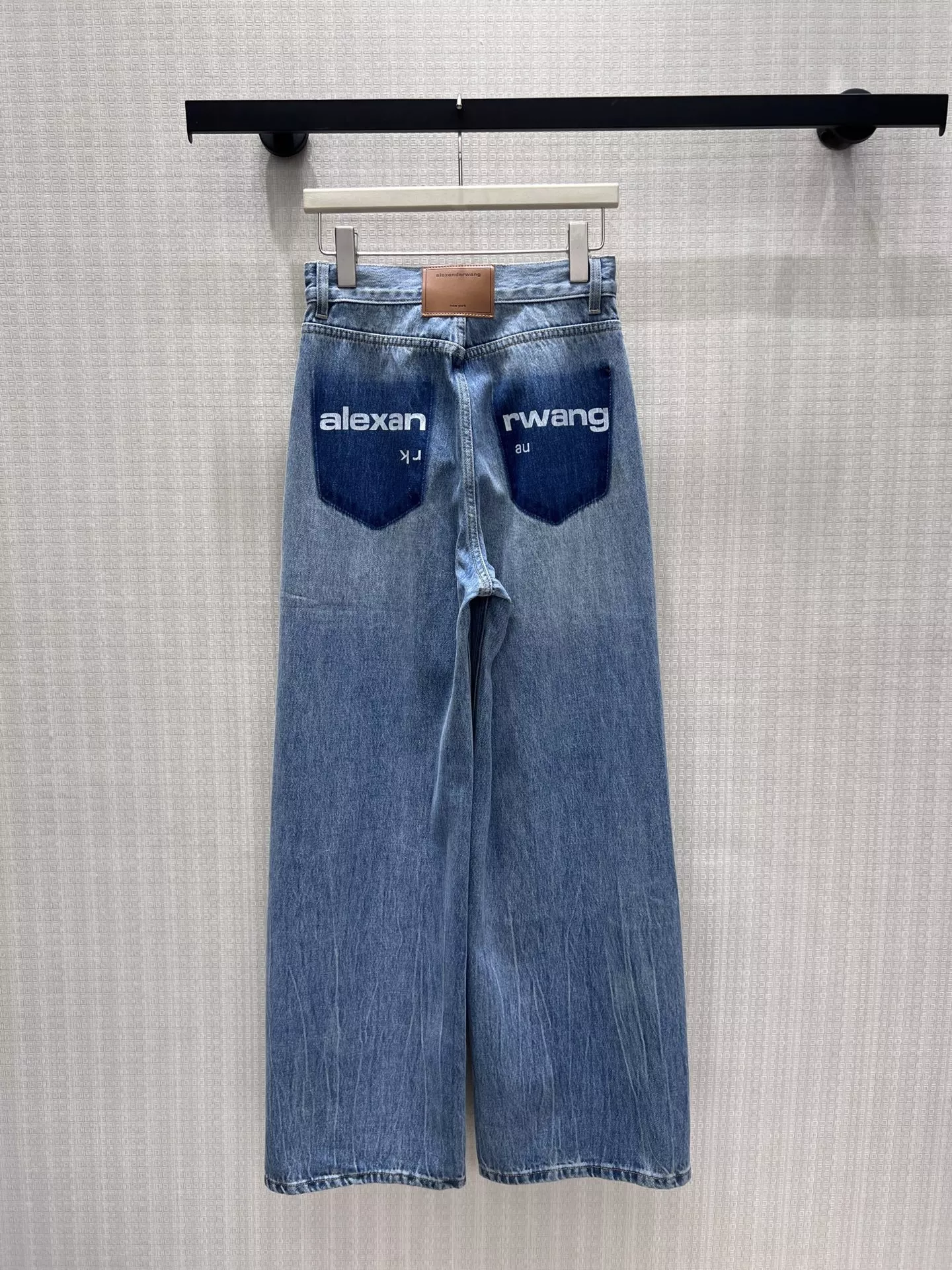 알렉산더왕 워싱 프린트 포켓 와이드 데님 팬츠 상세 이미지 2
