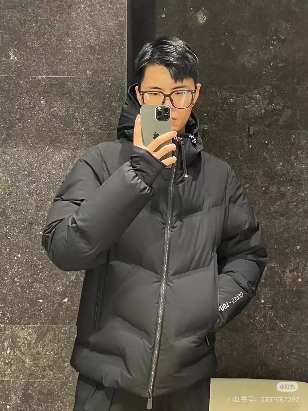 몽클레어 후드 화이트구스 쇼트 패딩 상세 이미지 54