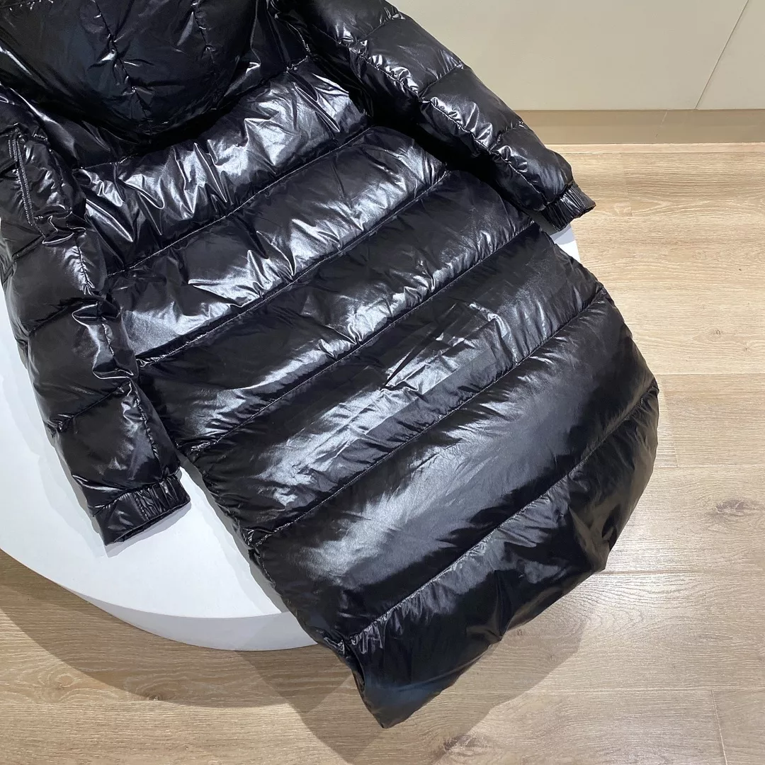 몽클레어 후드 롱 구스다운 패딩 코트 상세 이미지 18