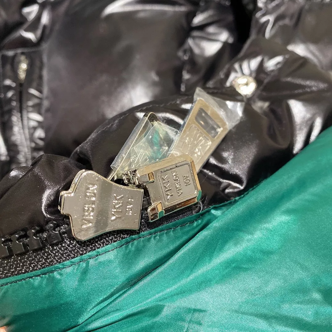 몽클레어 후드 롱 구스다운 패딩 코트 상세 이미지 25