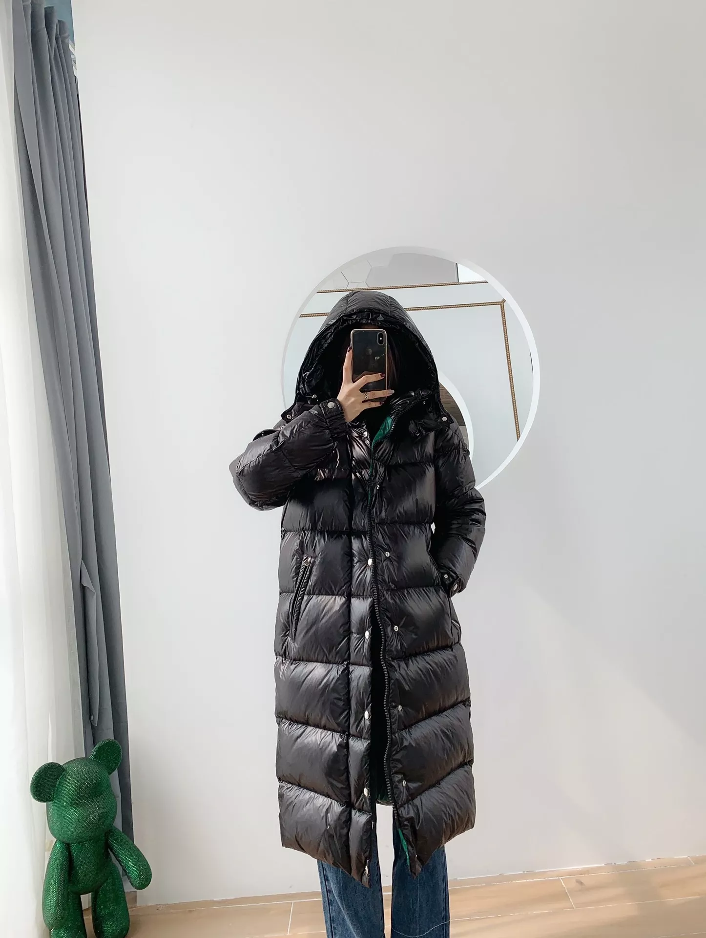 몽클레어 후드 롱 구스다운 패딩 코트 상세 이미지 33