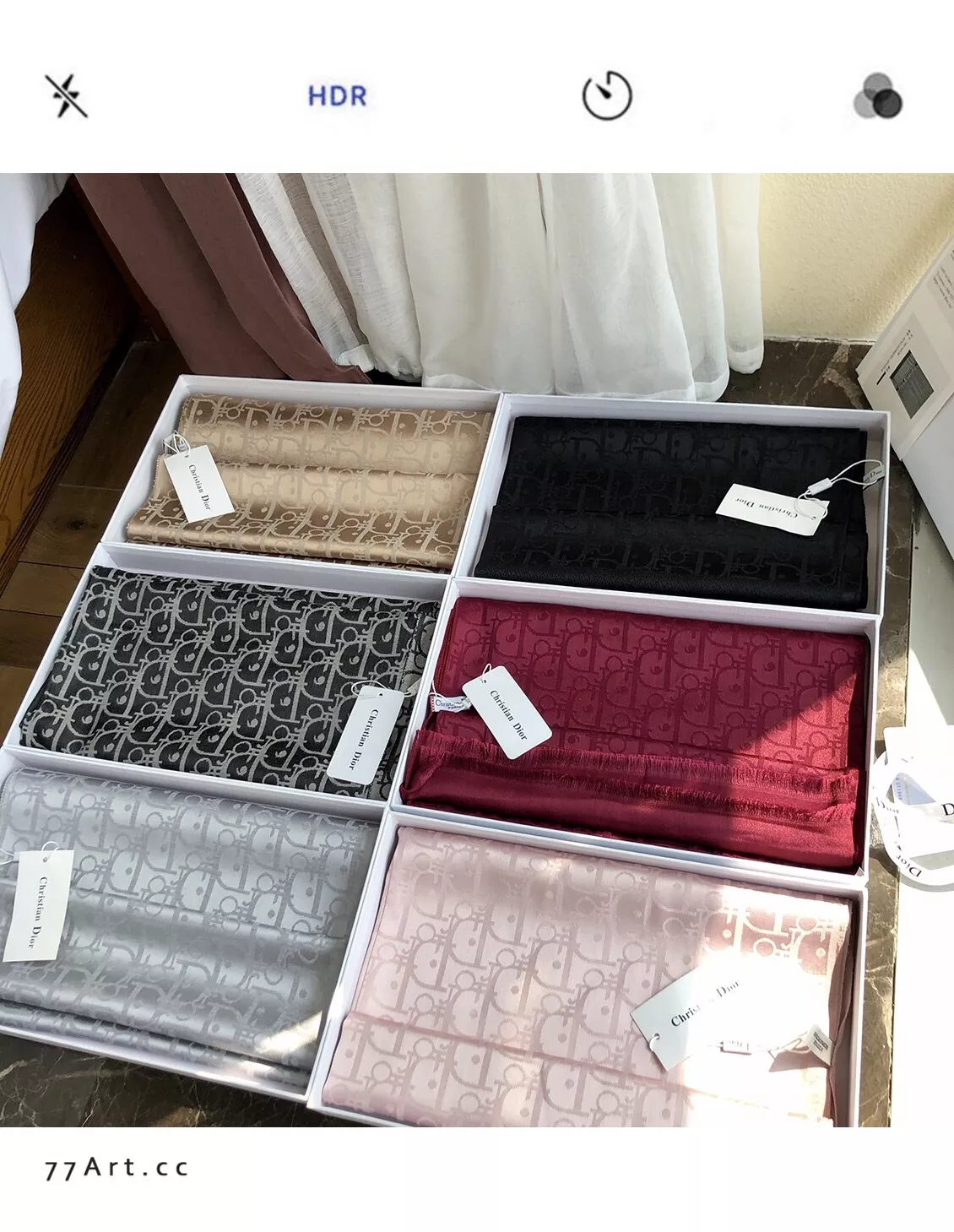 디올 양면 실크 블렌드 롱 스카프 상세 이미지 10