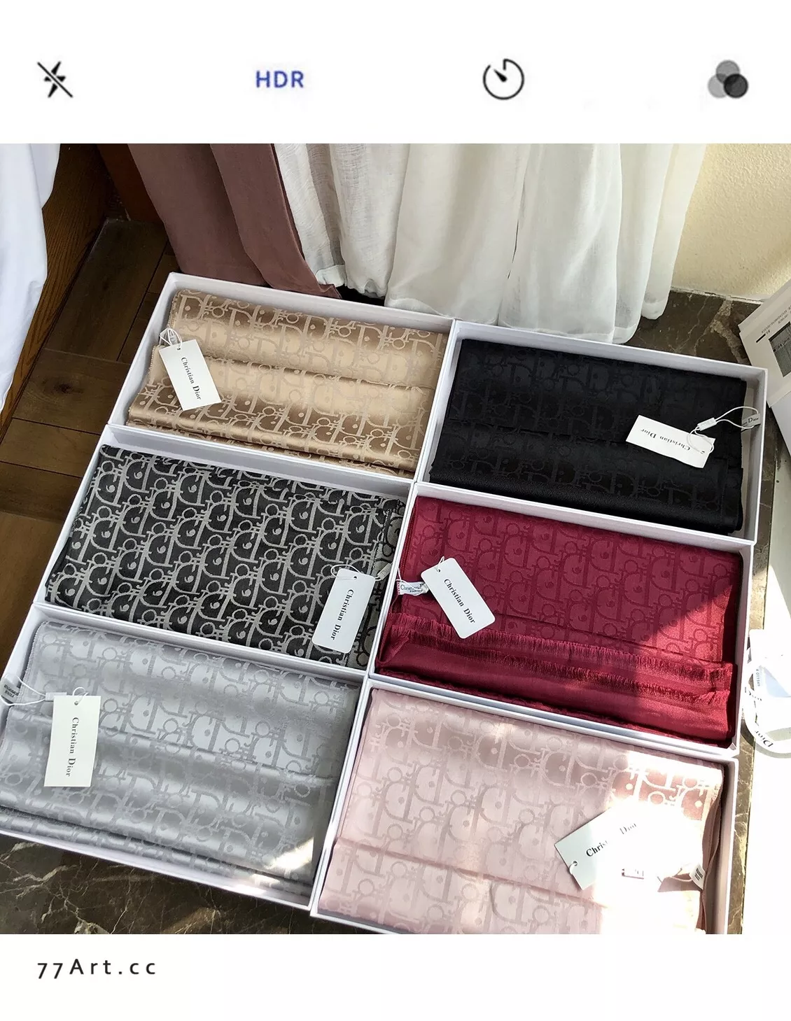 디올 양면 실크 블렌드 롱 스카프 상세 이미지 8
