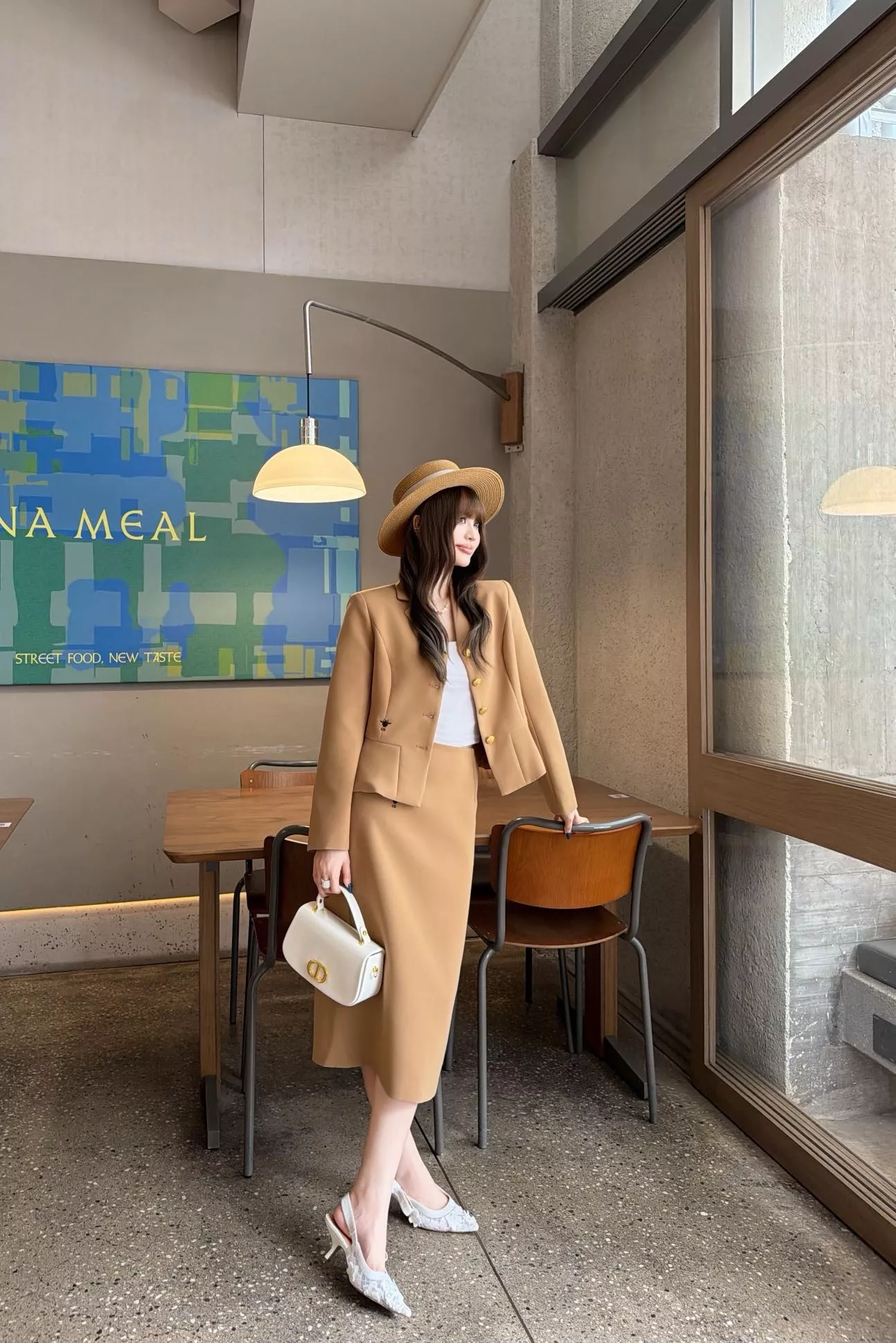 디올 골드 버튼 크롭 재킷 투피스 상세 이미지 22