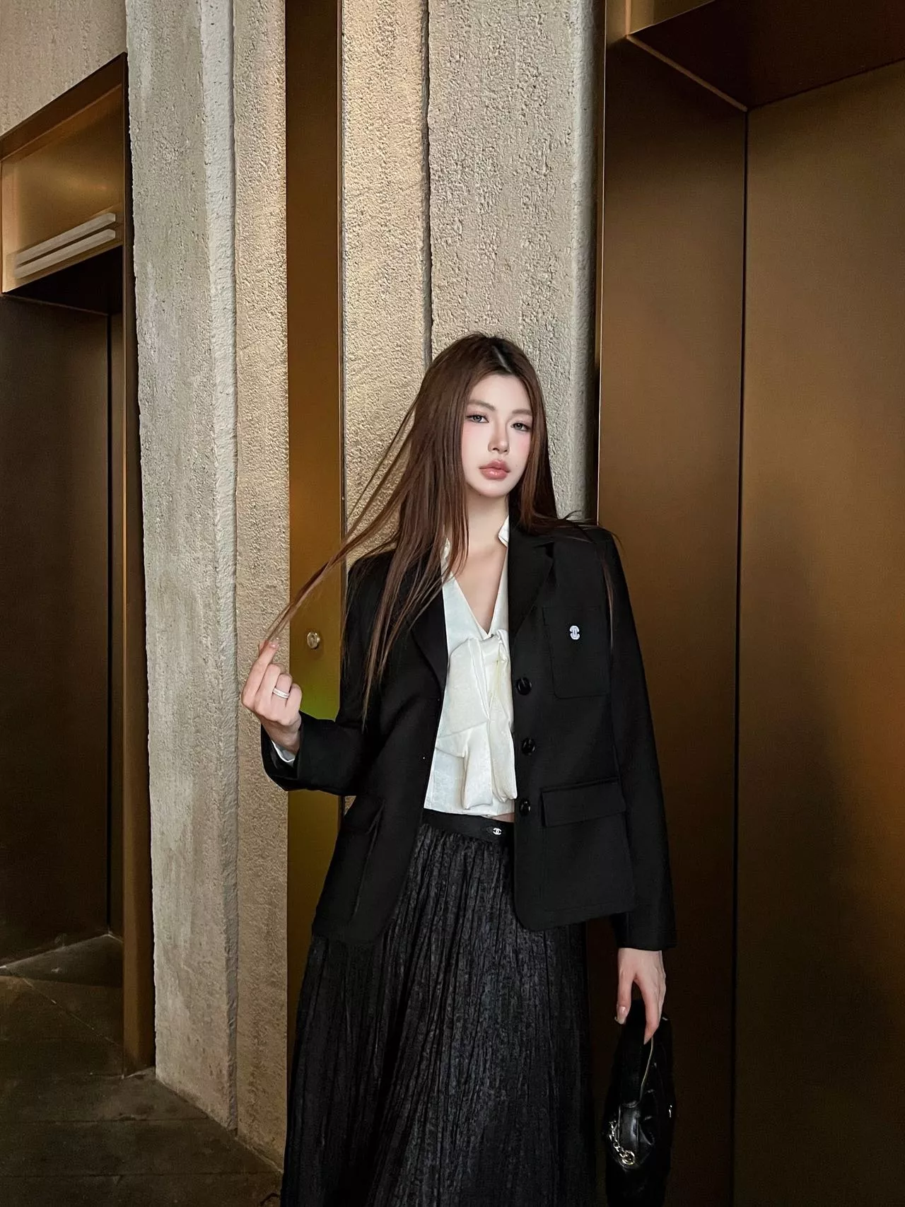 셀린느 압주름 코튼 혼방 롱 스커트 상세 이미지 25