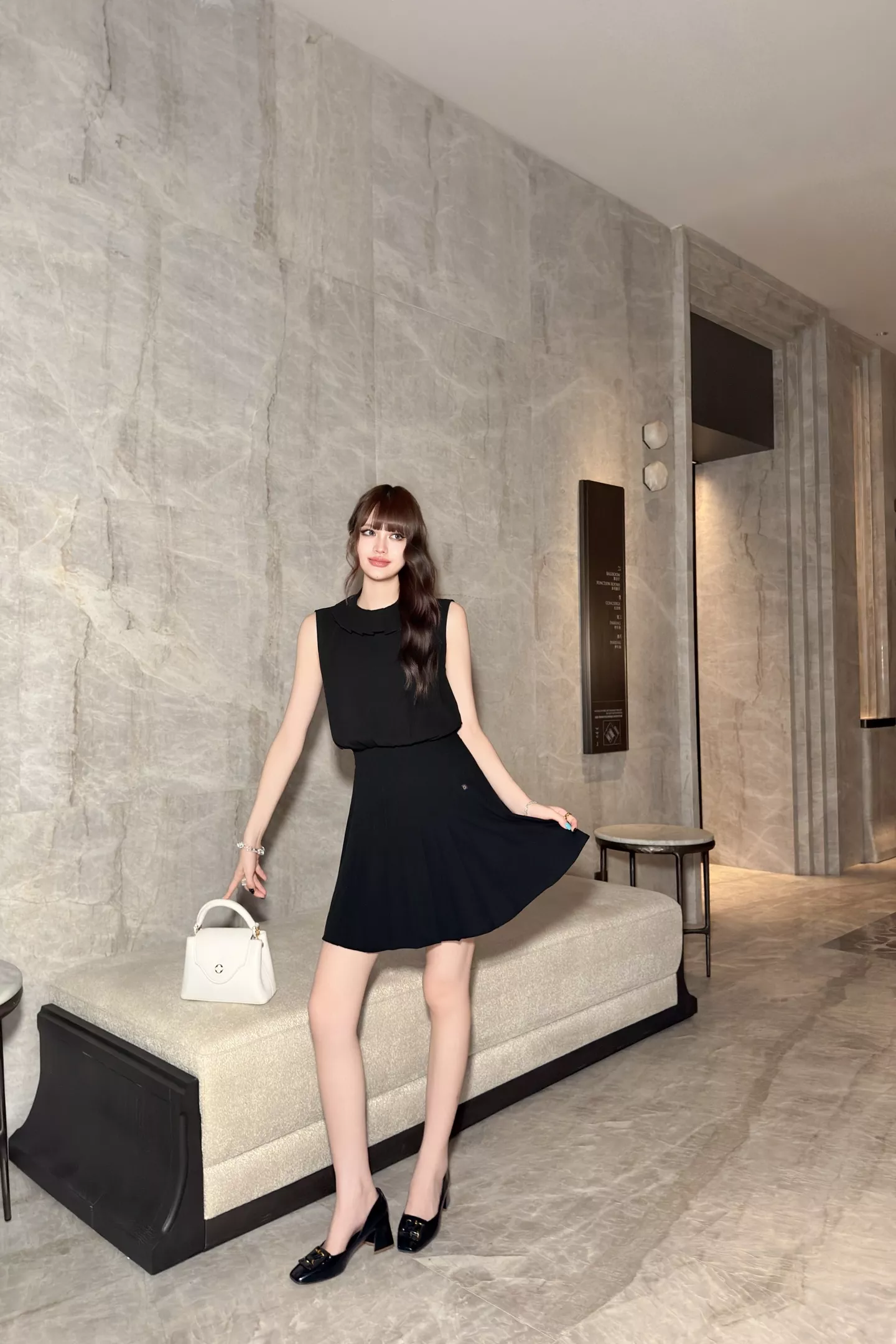 로에베 프릴 하이넥 셔링 머메이드 원피스 상세 이미지 38