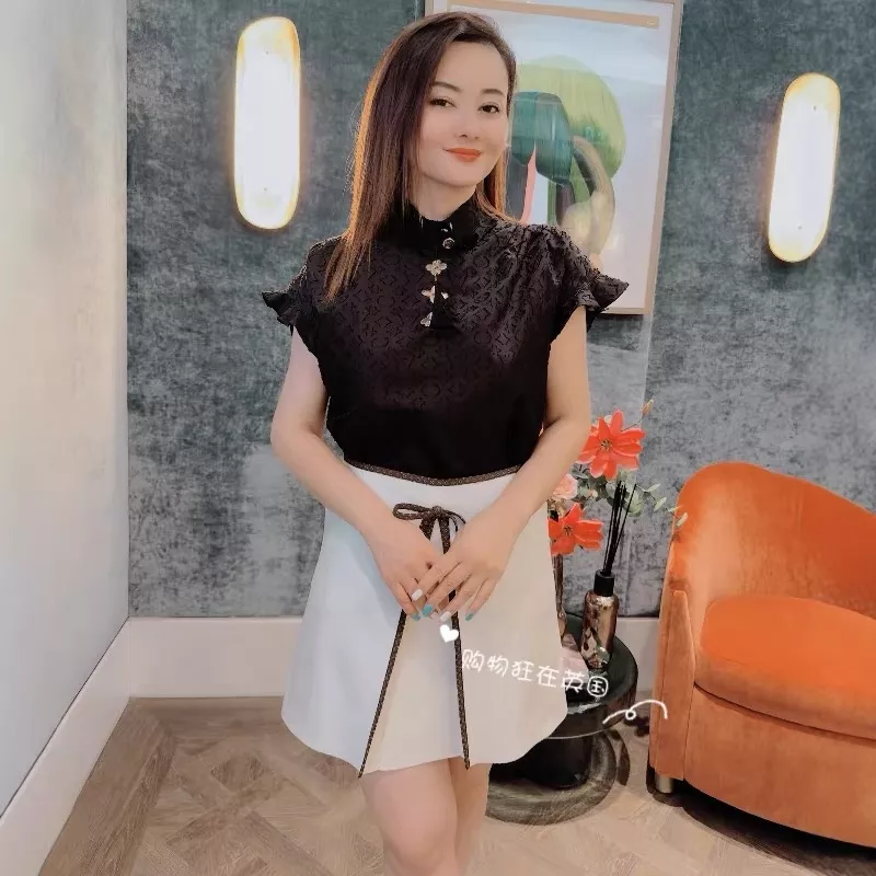 루이비통 암문 자카드 프릴 스탠드 블라우스 상세 이미지 32