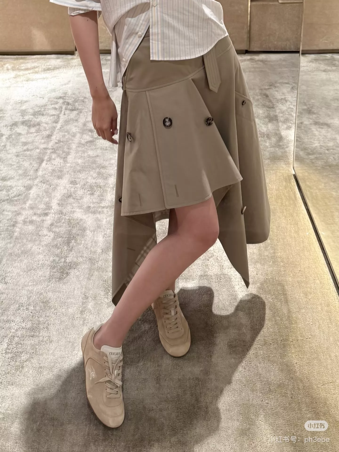 버버리 불규칙 컷팅 코튼 A라인 롱스커트 상세 이미지 33