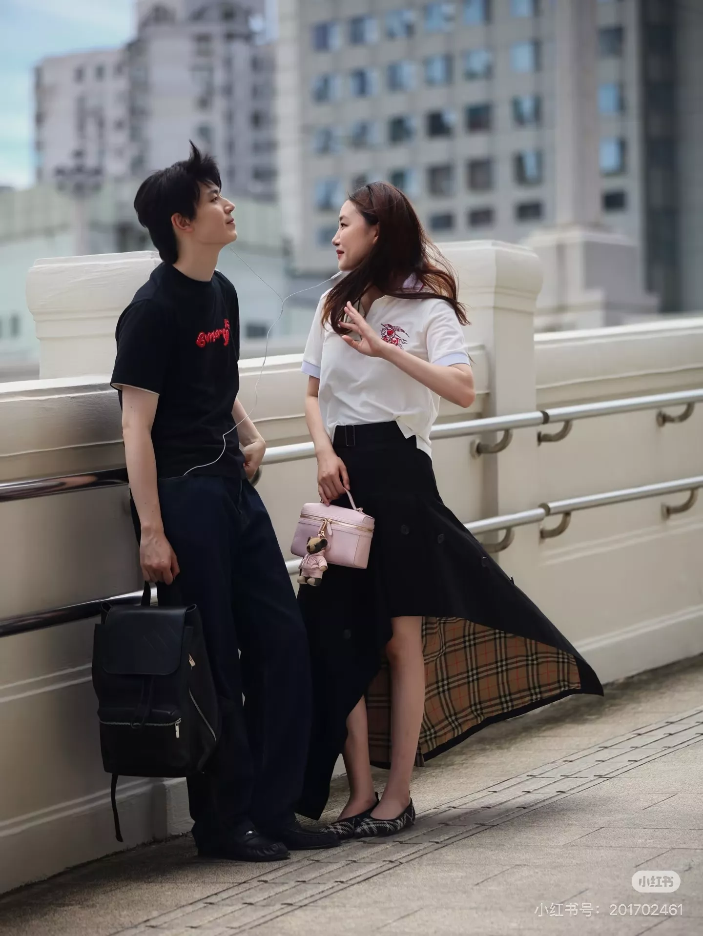 버버리 불규칙 하이웨이스트 벨트 롱 스커트 상세 이미지 24
